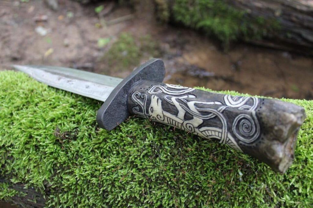 The Bone Carver @the_bone_carver