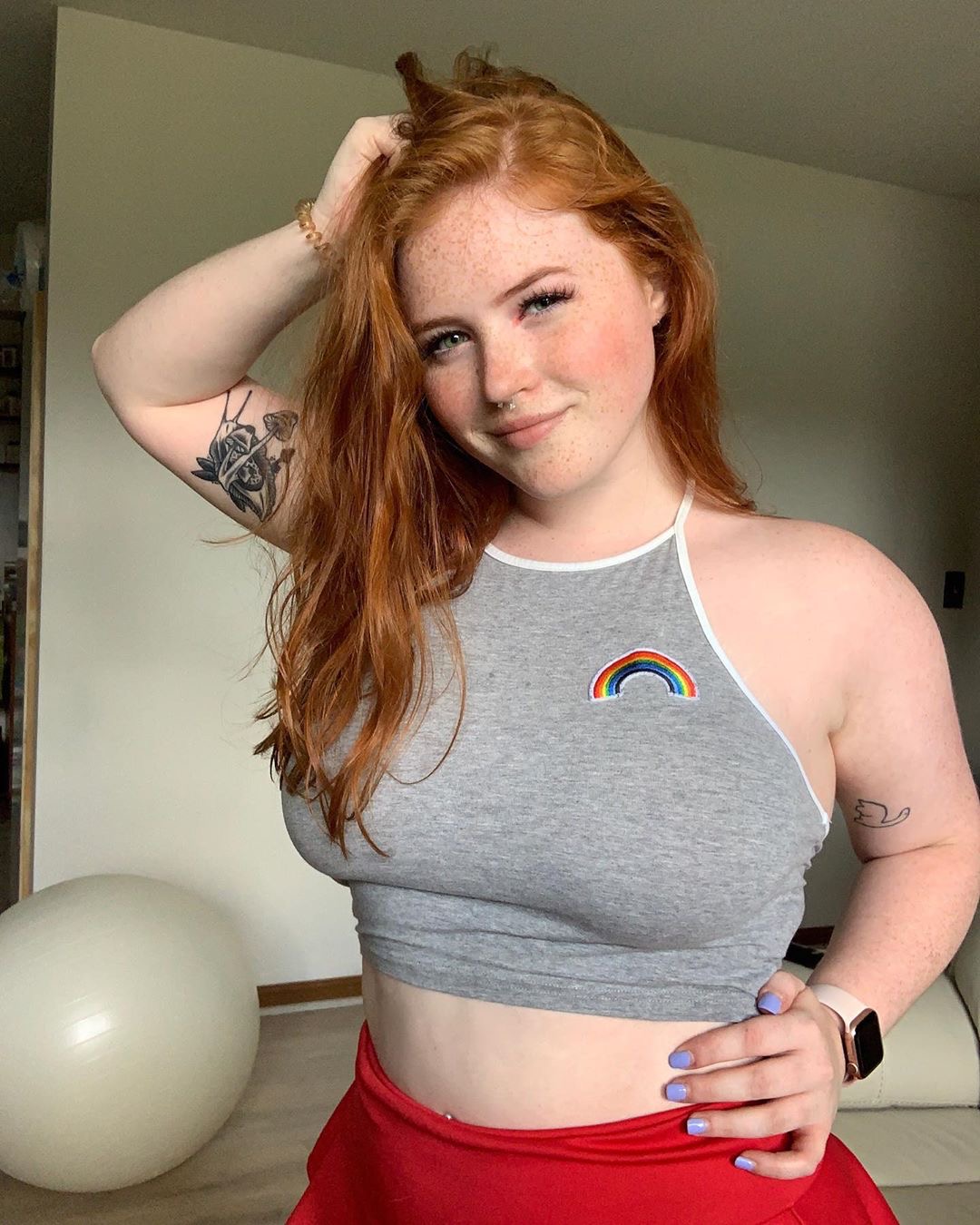 Chubby busty redhead